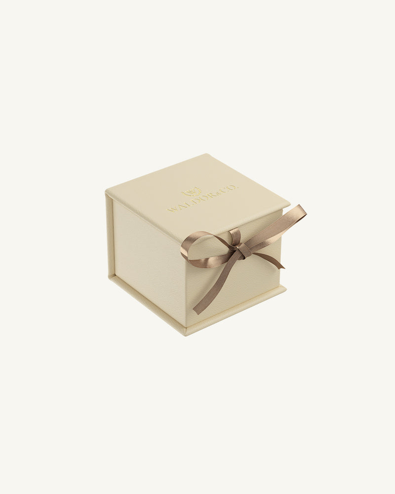 A Ring in polished Silver plated-316L stainless steel from Waldor & Co. The model is Chloé Ring Polished.