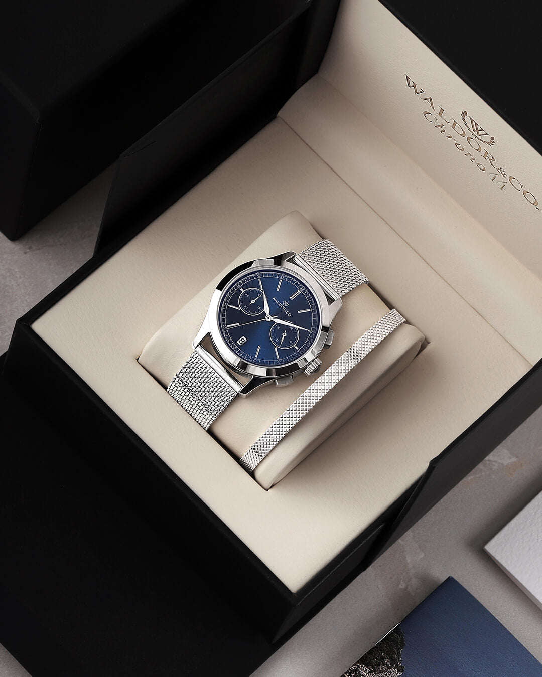 Chrono 44 Sardinia | Waldor & Co. Watches – WALDOR & CO.